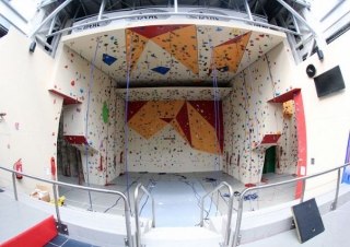  Indoor climbing Buthiers 